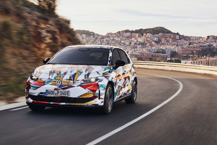 Hamarosan érkezik a Polo ID